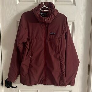 Patagonia women’s Nano Air jacket color burgundy XL